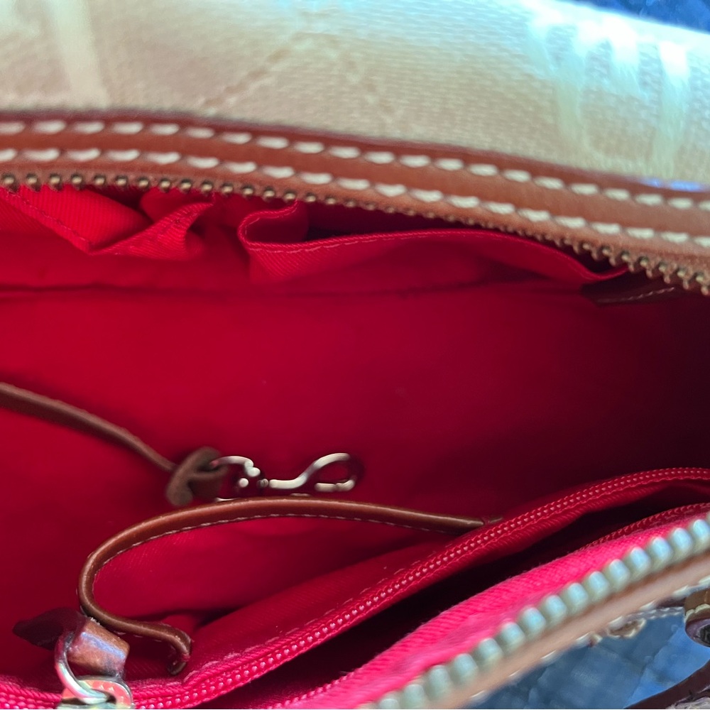 Dooney & Bourke Beige Monogram Barrel Bag with Brown Trim - Picture 3 of 6